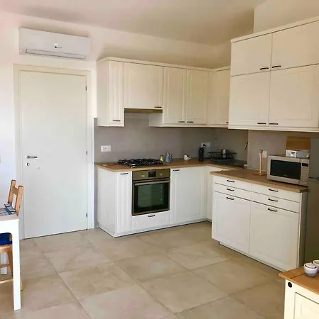 度假居 100mt From Campulongu With Sea View *